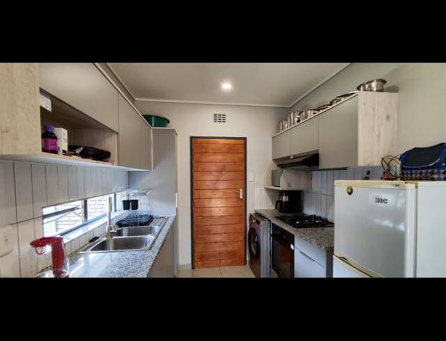 3 BEDROOM HOUSE FOR SALE IN ALBERTSDAL